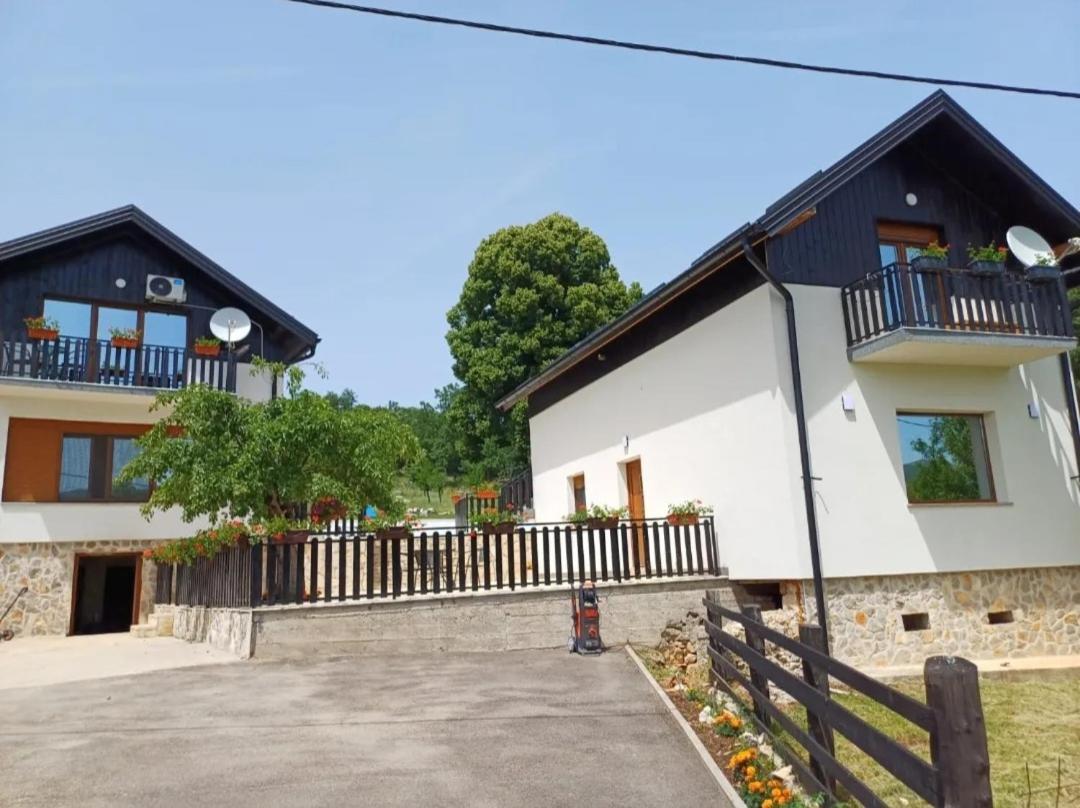 Farma & Opg Sasa Delic Apartment Korenica